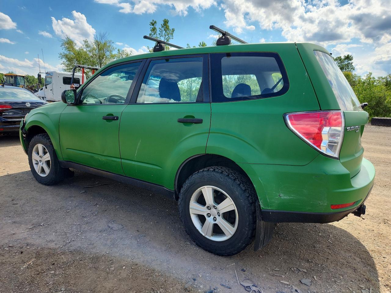 2010 Subaru Forester 2.5X - Фото 2