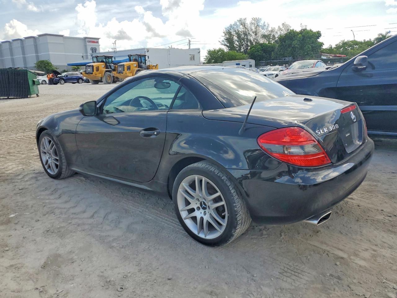 2009 Mercedes-Benz Slk 300 - Image 2