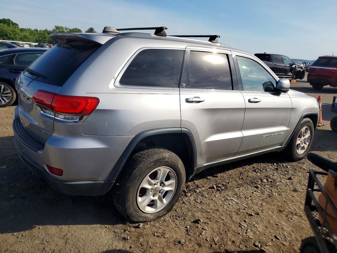 2016 Jeep Grand Cherokee Laredo - Фото 3