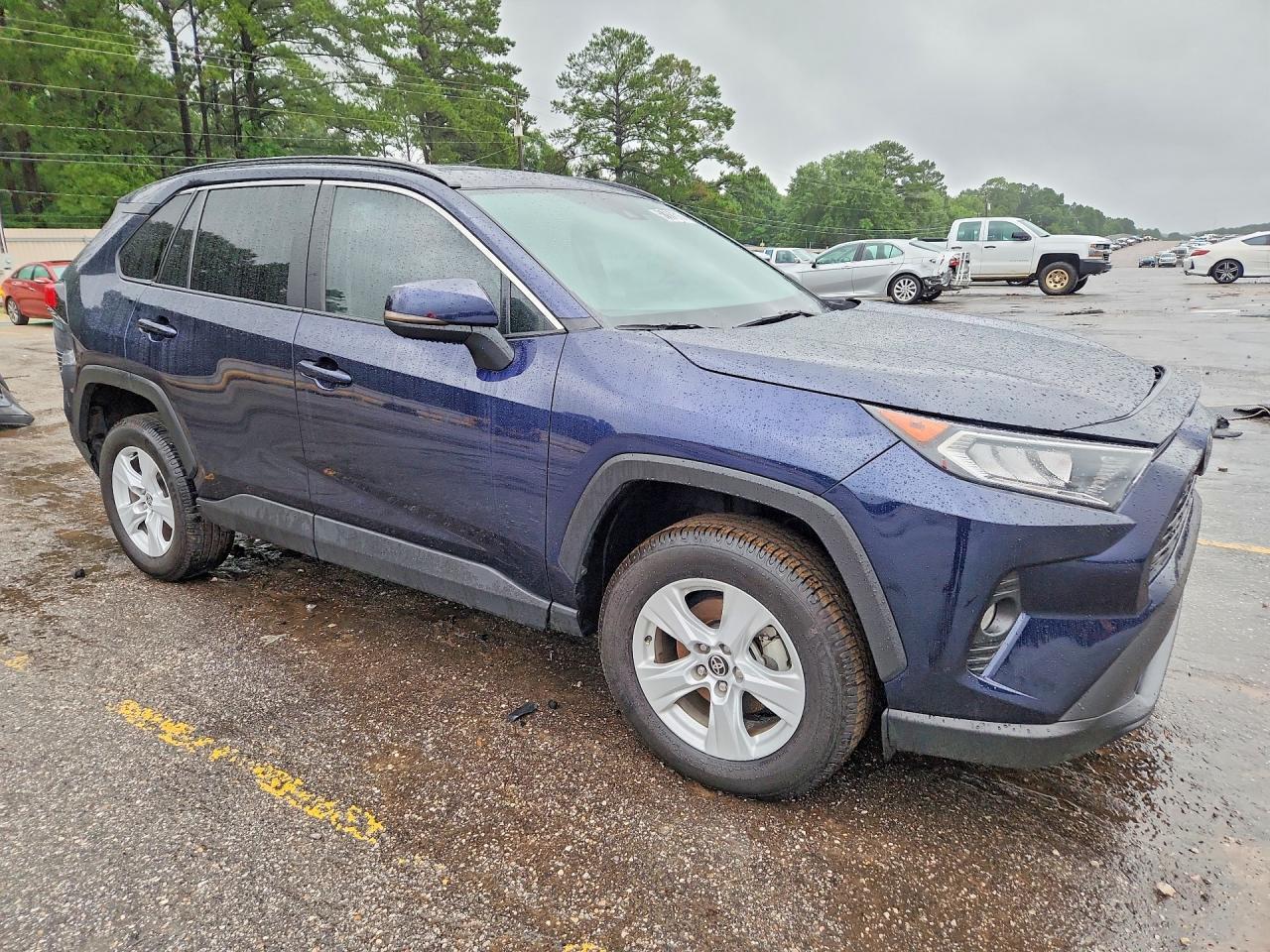 2021 Toyota Rav4 Xle - Фото 4