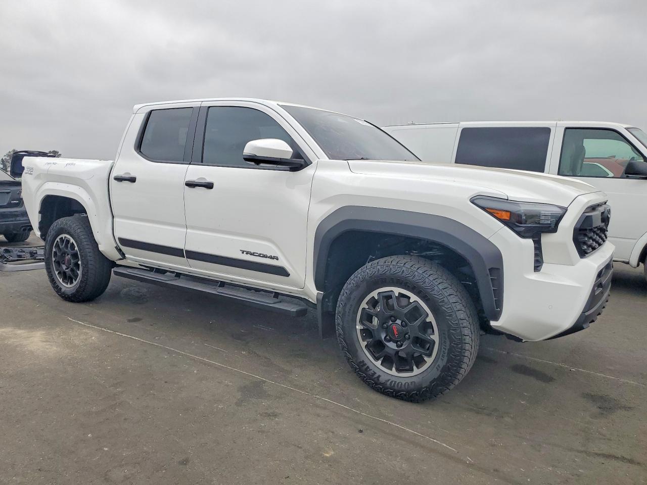 2026 Toyota Tacoma Trd Off-Road - Фото 4