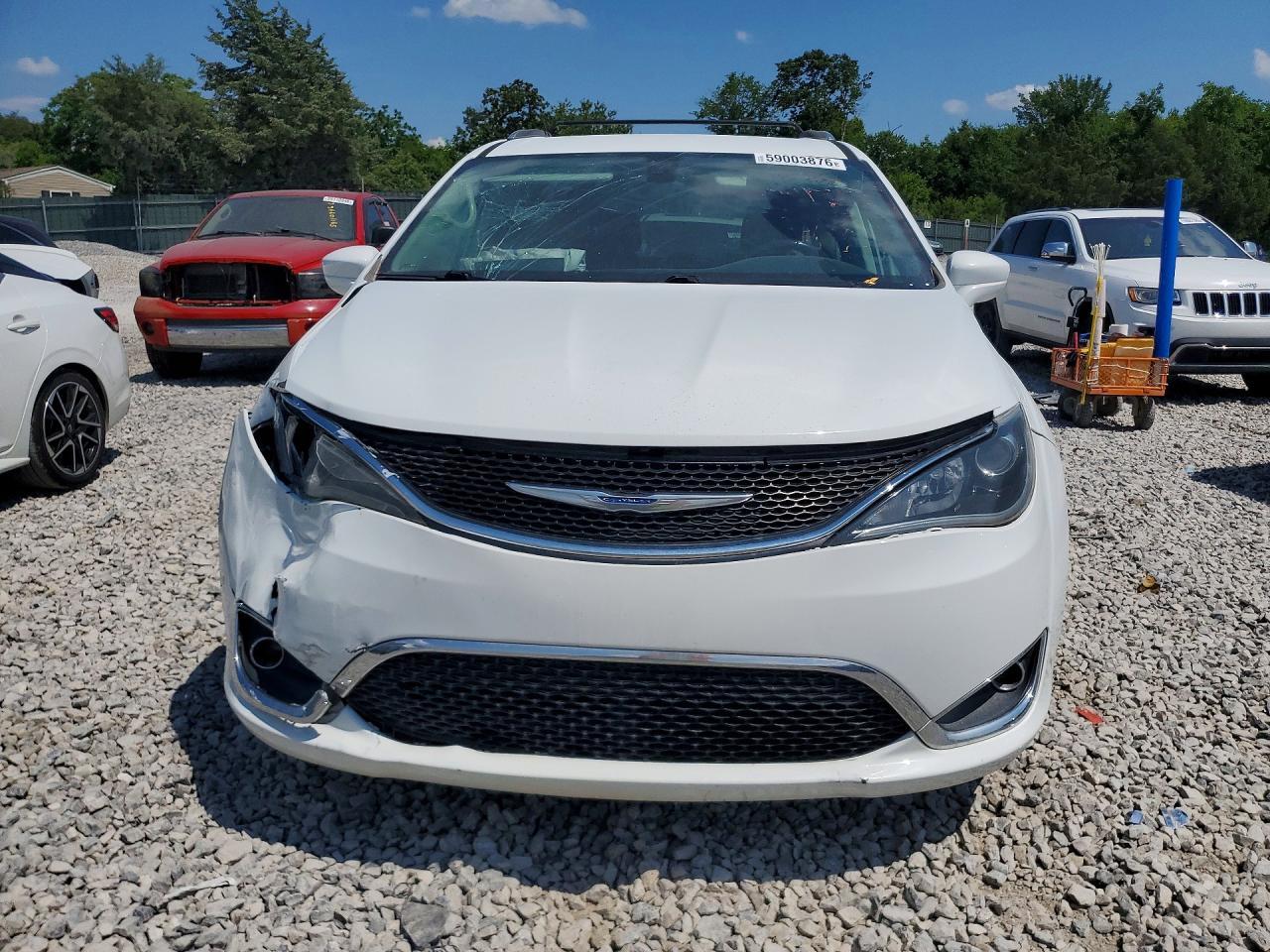 2018 Chrysler Pacifica Touring L - Фото 5