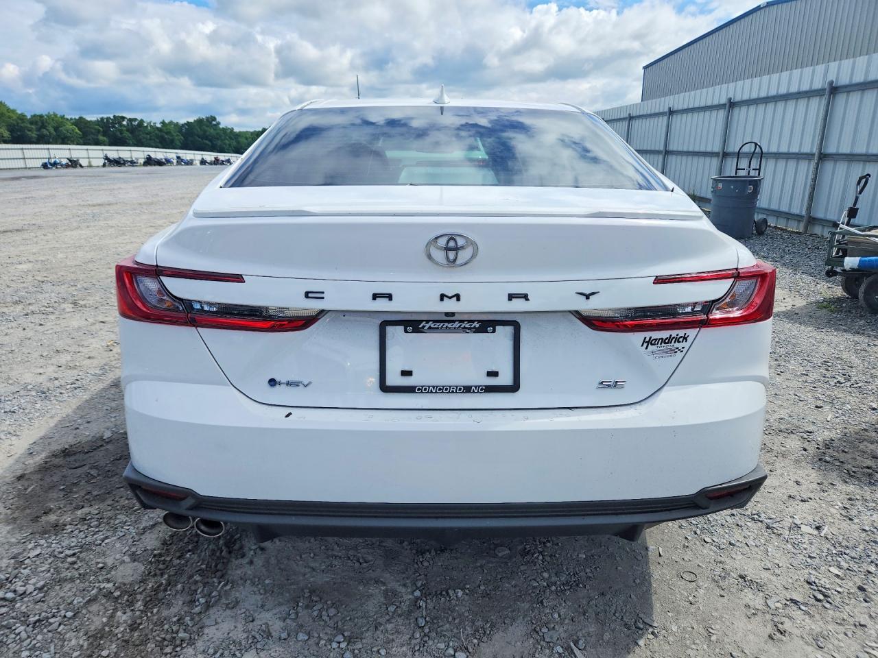 2026 Toyota Camry Se - Фото 6