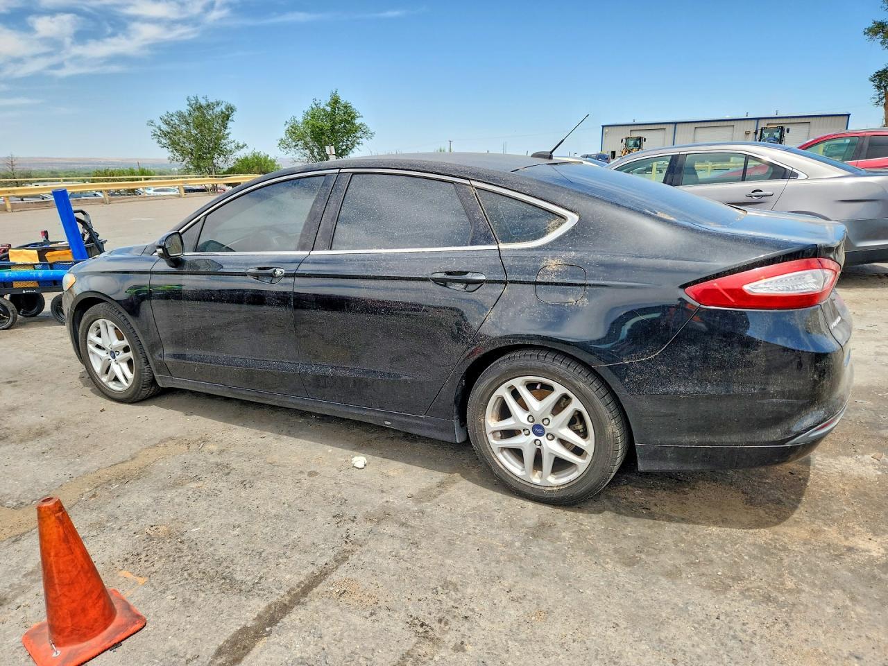 2016 Ford Fusion Se - Фото 2