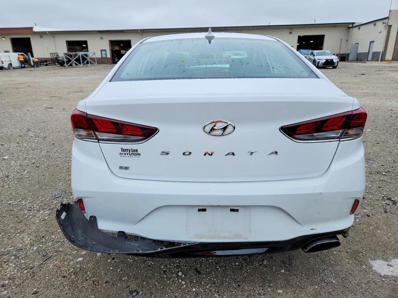 2019 Hyundai Sonata Se - Image 6
