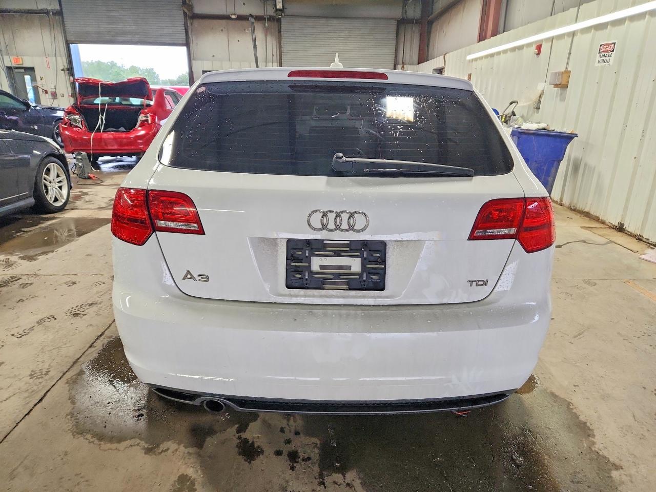 2011 Audi A3 Premium - Фото 6