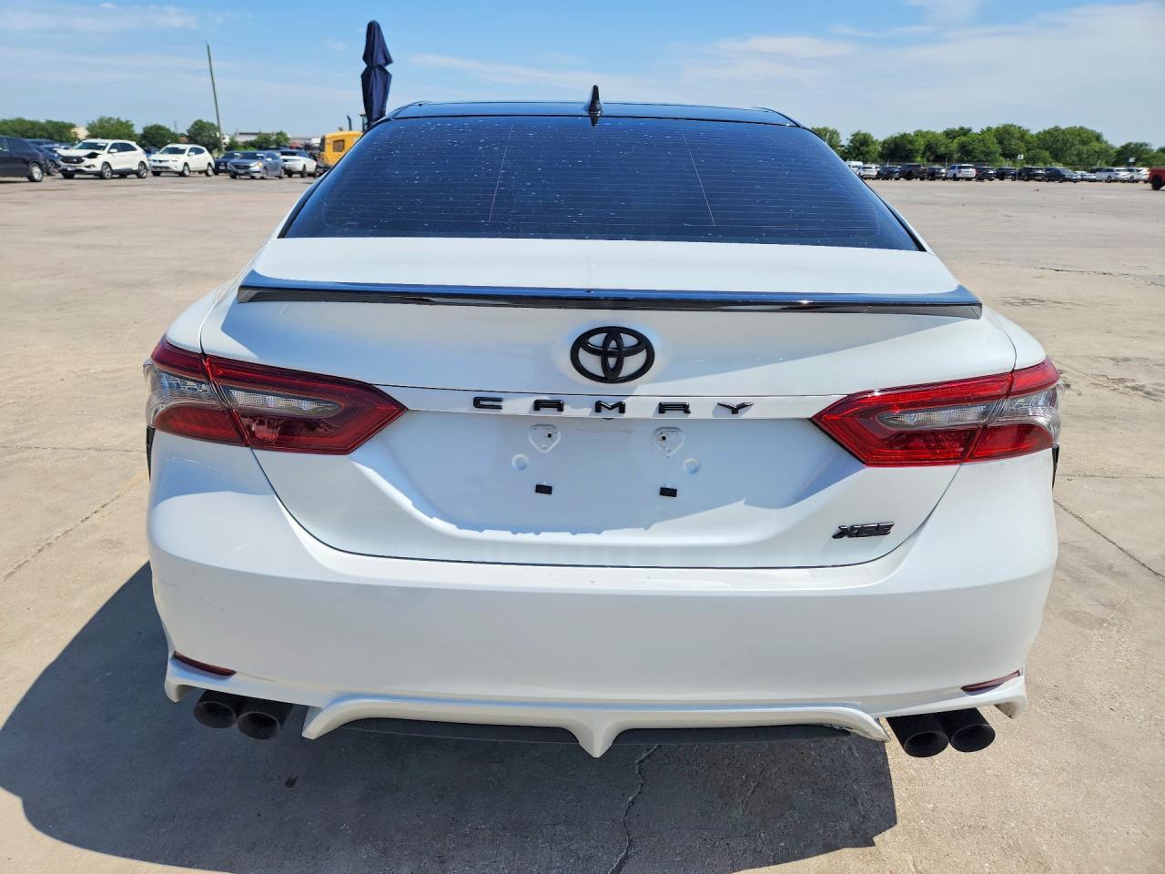 2023 Toyota Camry Xse - Image 6