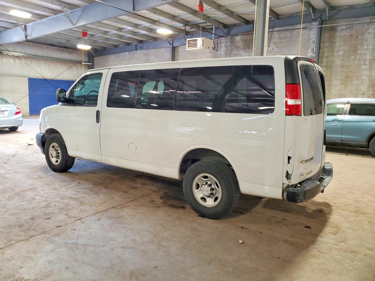 2018 Chevrolet Express G3500 Lt - Image 2