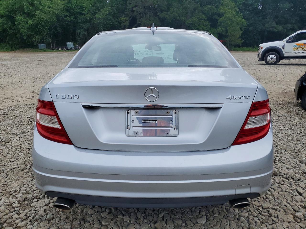 2010 Mercedes-Benz C 300 4Matic - Image 6