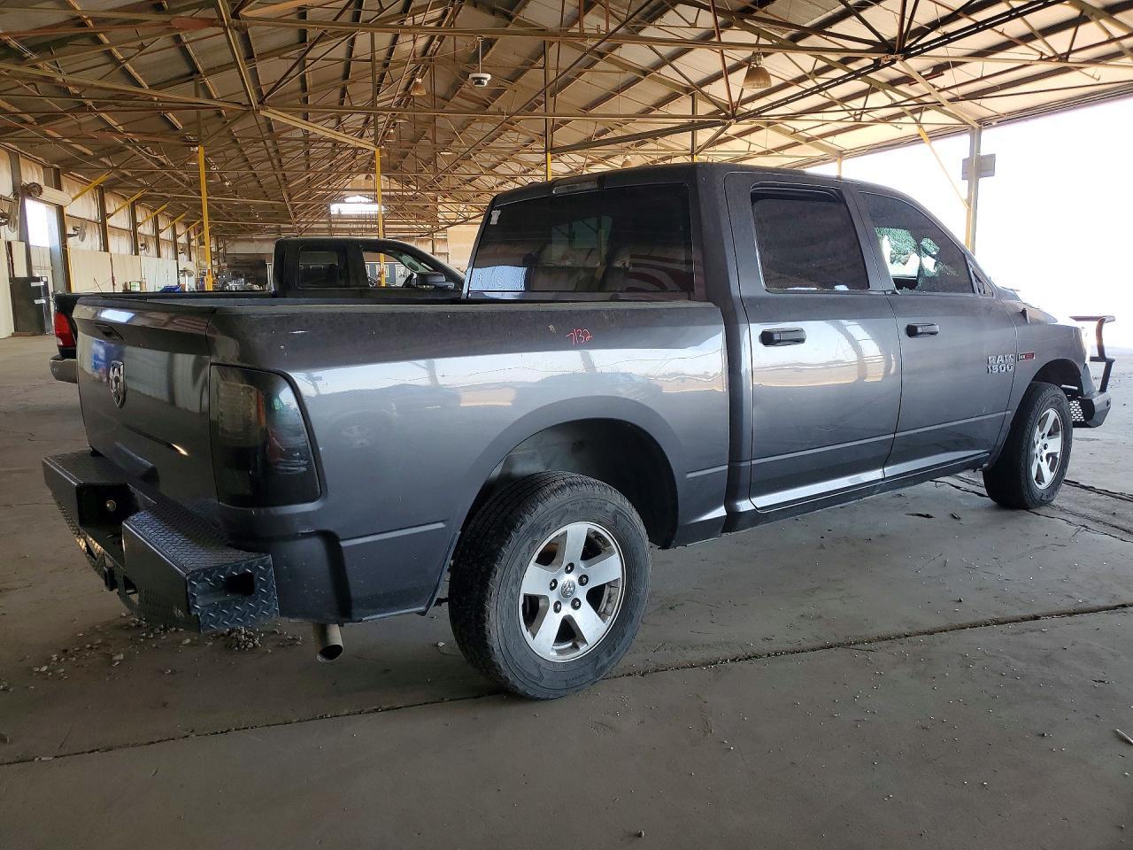 2016 Ram 1500 St - Image 3