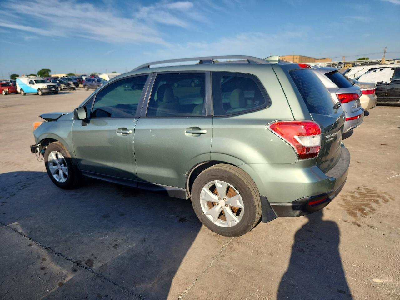2016 Subaru Forester 2.5I - Image 2