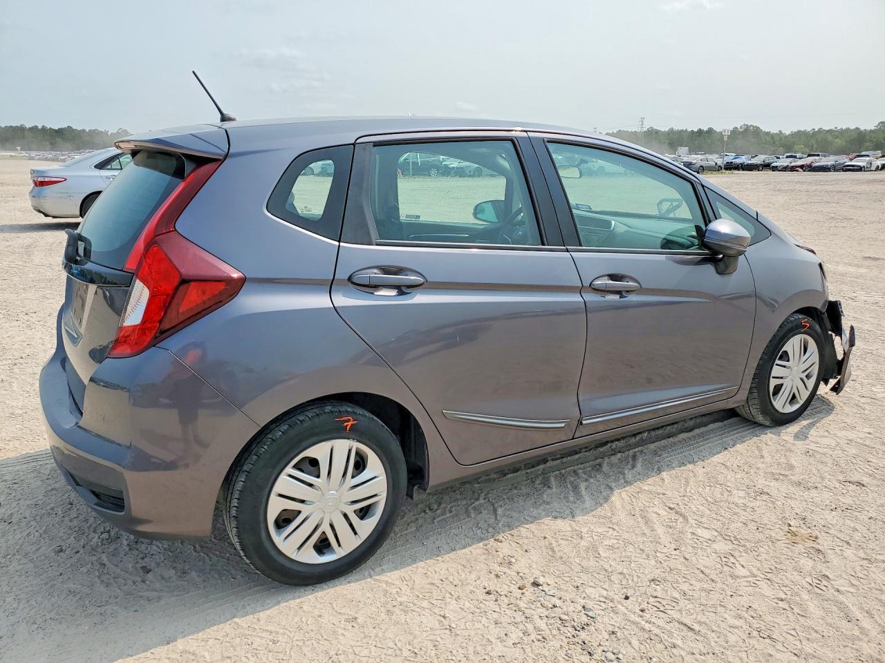 2019 Honda Fit Lx - Фото 3