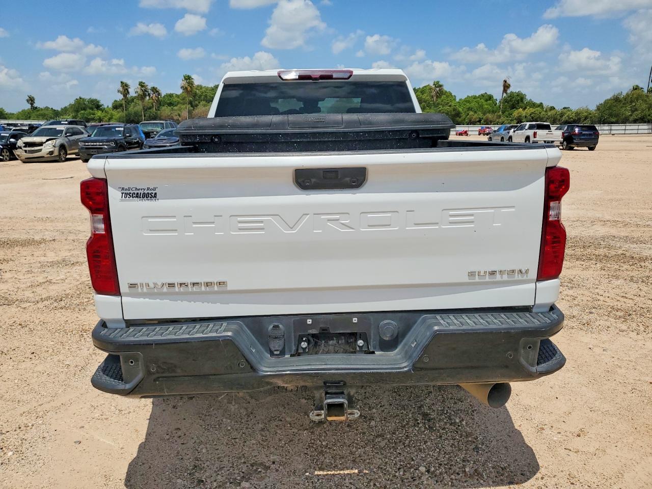 2024 Chevrolet Silverado K2500 Custom - Image 6