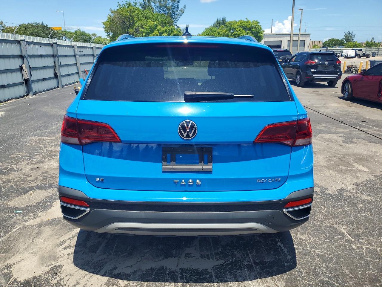 2023 Volkswagen Taos Se - Фото 6