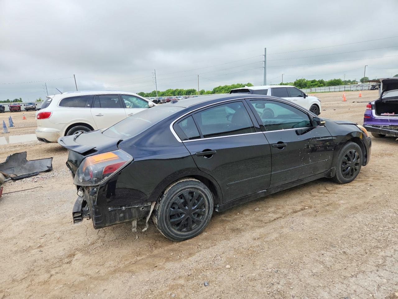 2010 Nissan Altima 2.5 - Фото 3