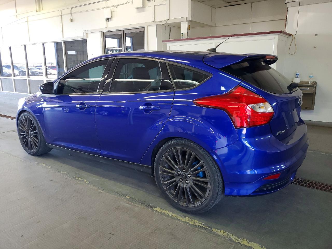 2014 Ford Focus St - Фото 2