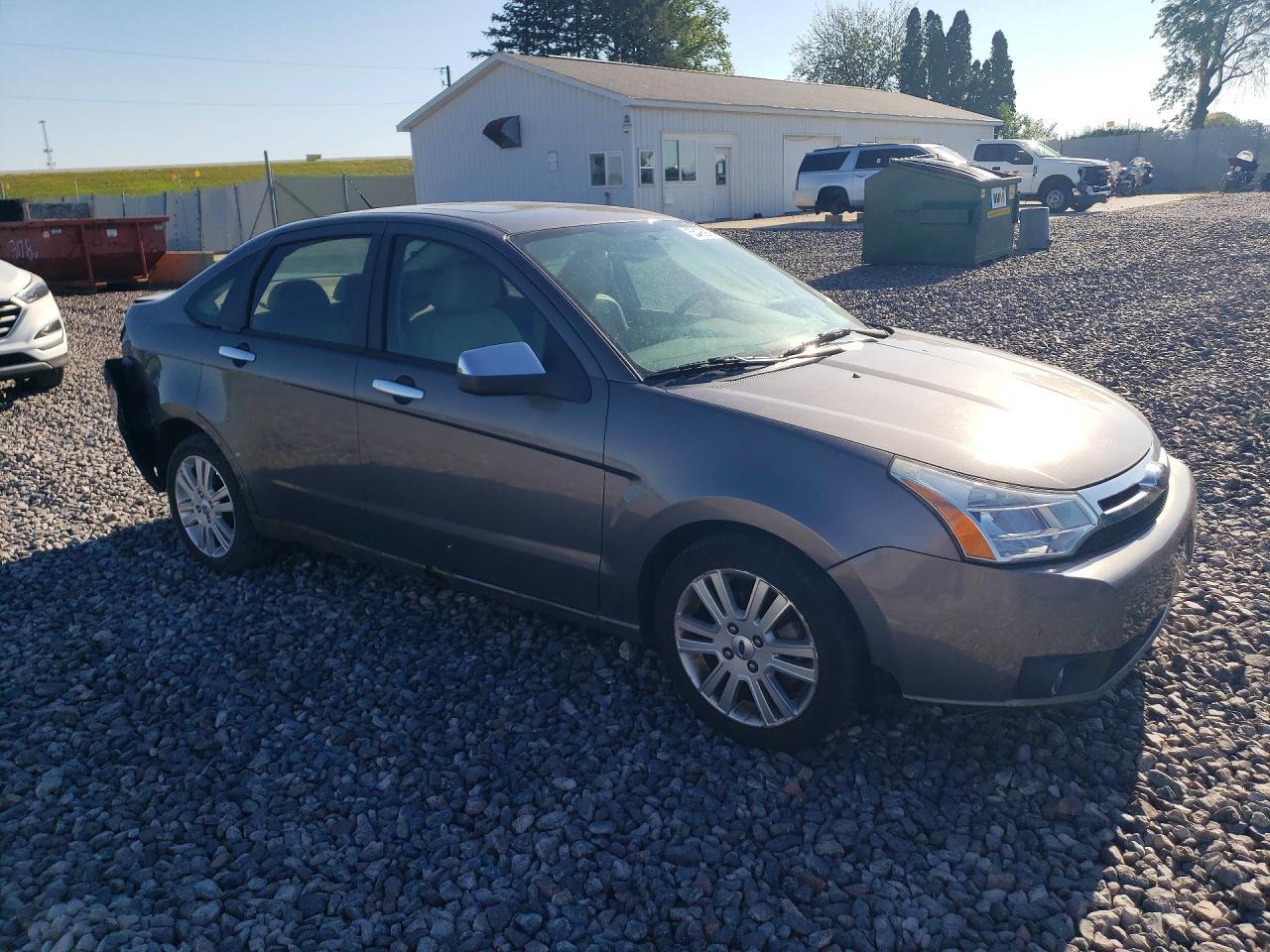 2010 Ford Focus Sel - Фото 4