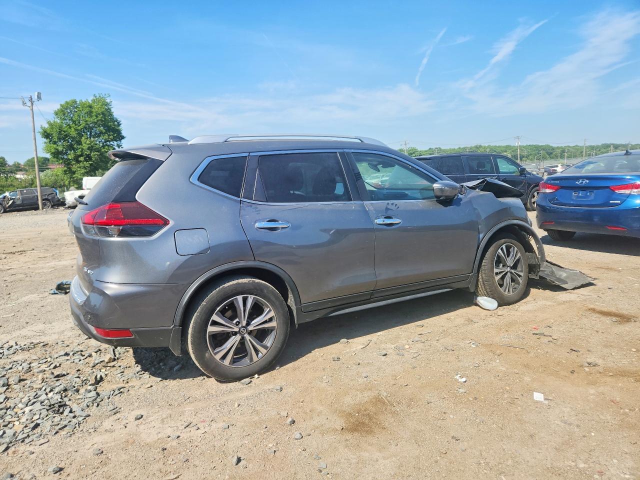 2019 Nissan Rogue Sv - Фото 3