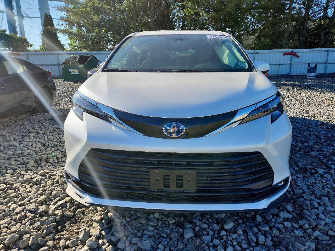2025 Toyota Sienna Xle 7-Passenger - Фото 5