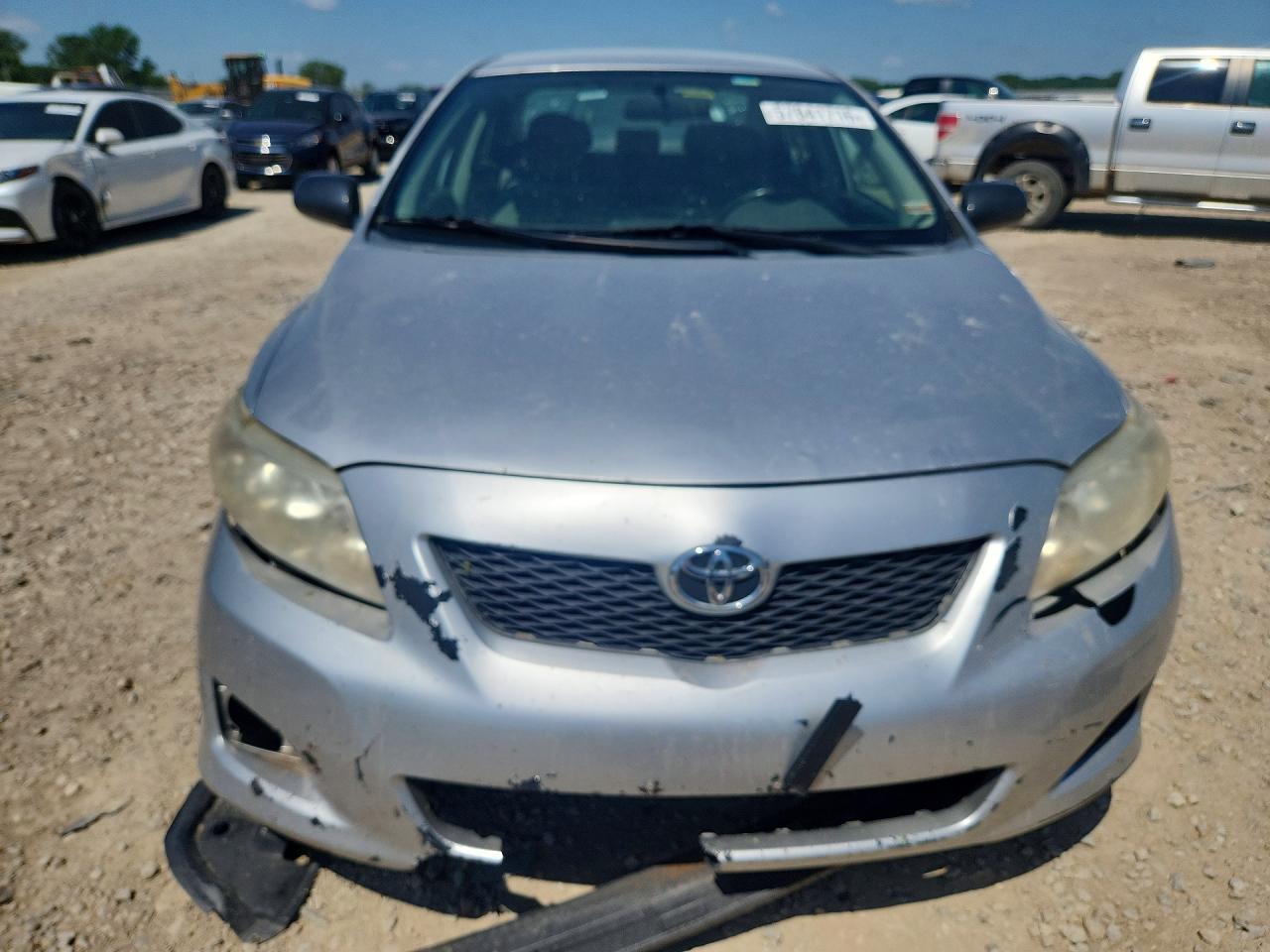 2010 Toyota Corolla Le - Фото 5