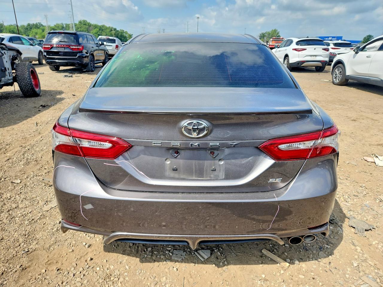 2018 Toyota Camry Se - Фото 6