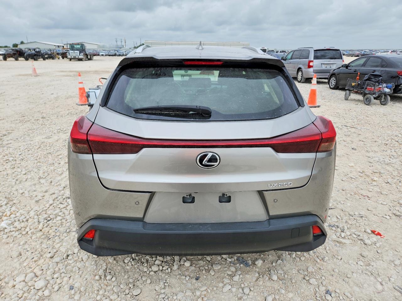 2019 Lexus Ux 200 - Фото 6