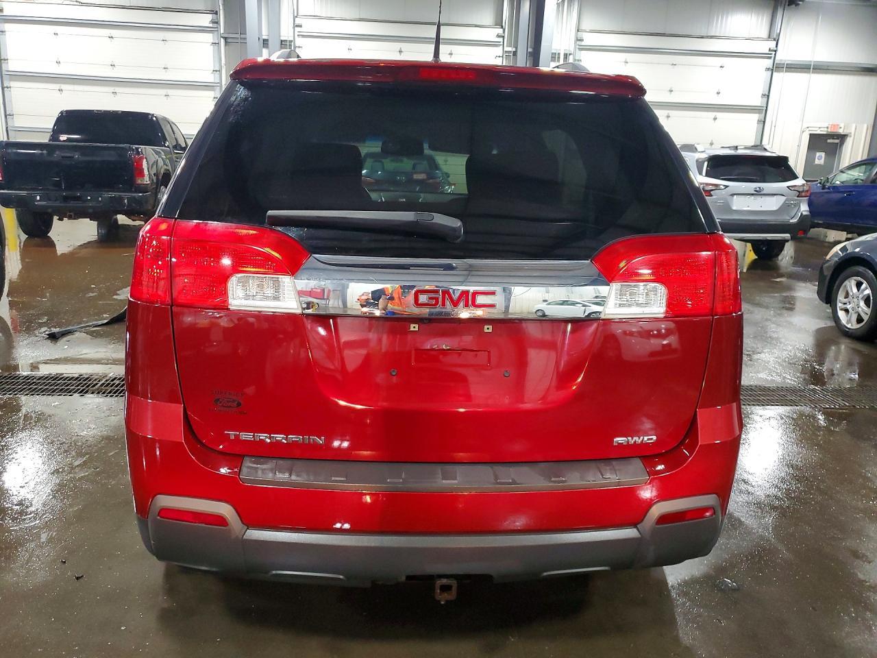 2011 GMC Terrain Sle - Image 6