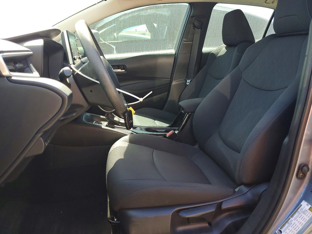2020 Toyota Corolla Le - Фото 7