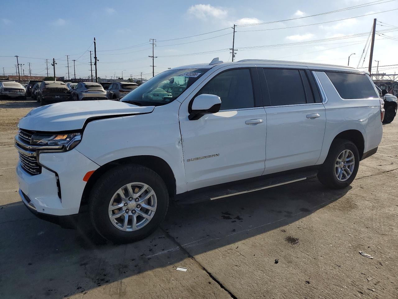 2023 Chevrolet Suburban C1500 Lt