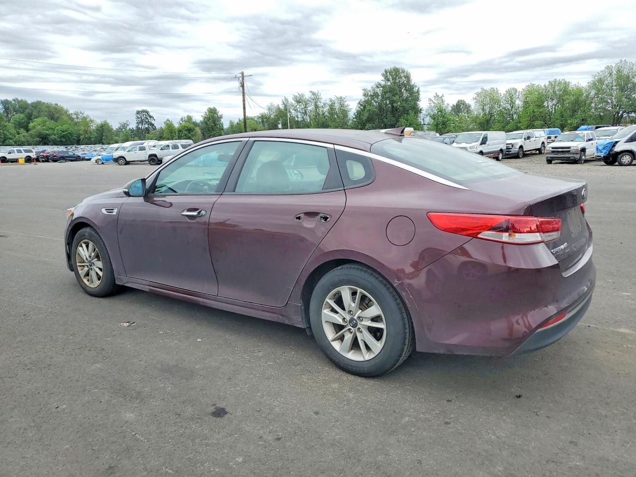 2016 Kia Optima Lx - Фото 2