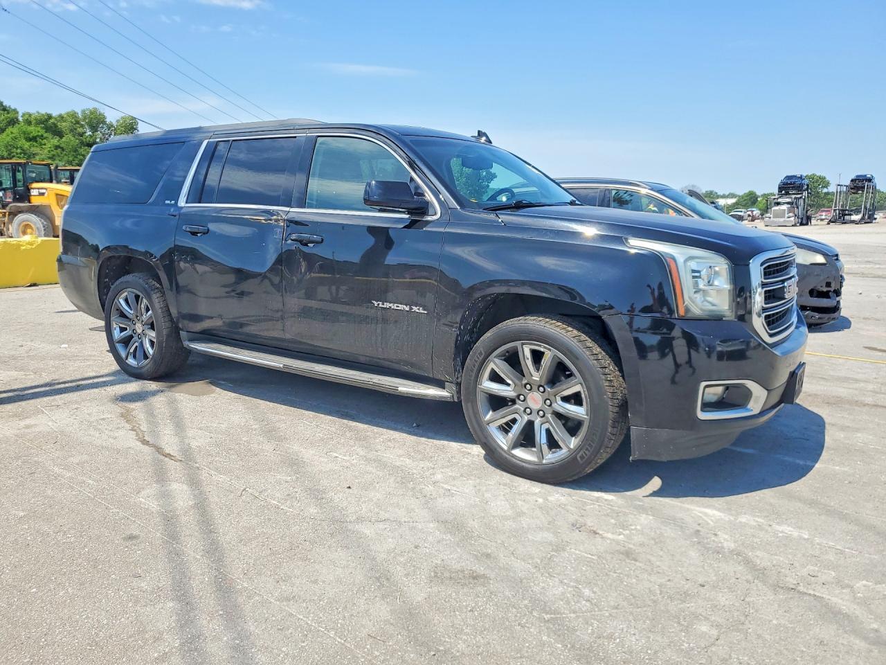 2015 GMC Yukon Xl K1500 Sle - Image 4