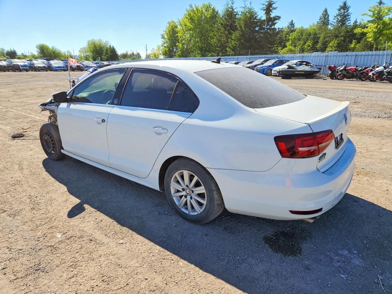 2017 Volkswagen Jetta - Фото 2