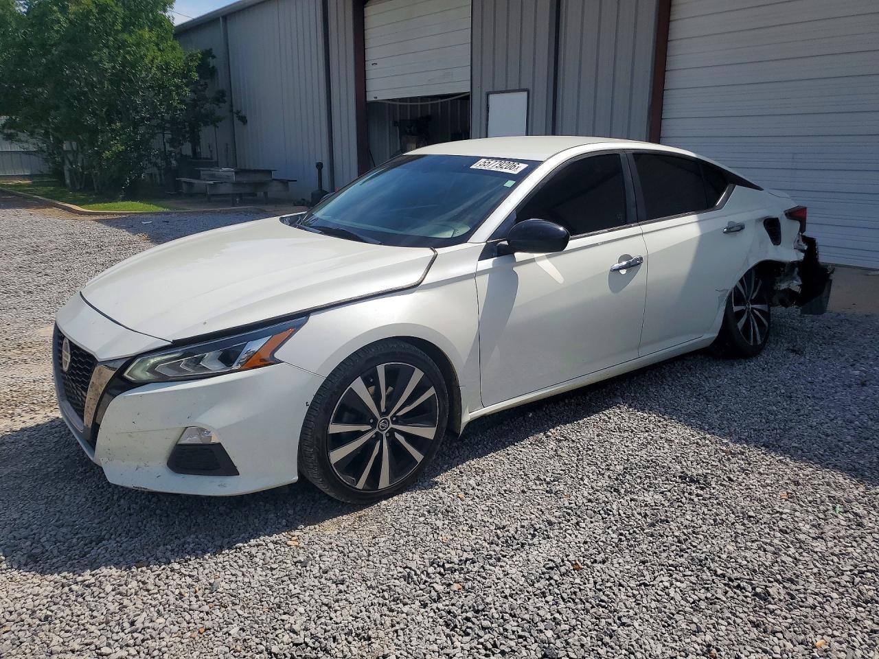2019 Nissan Altima Sr