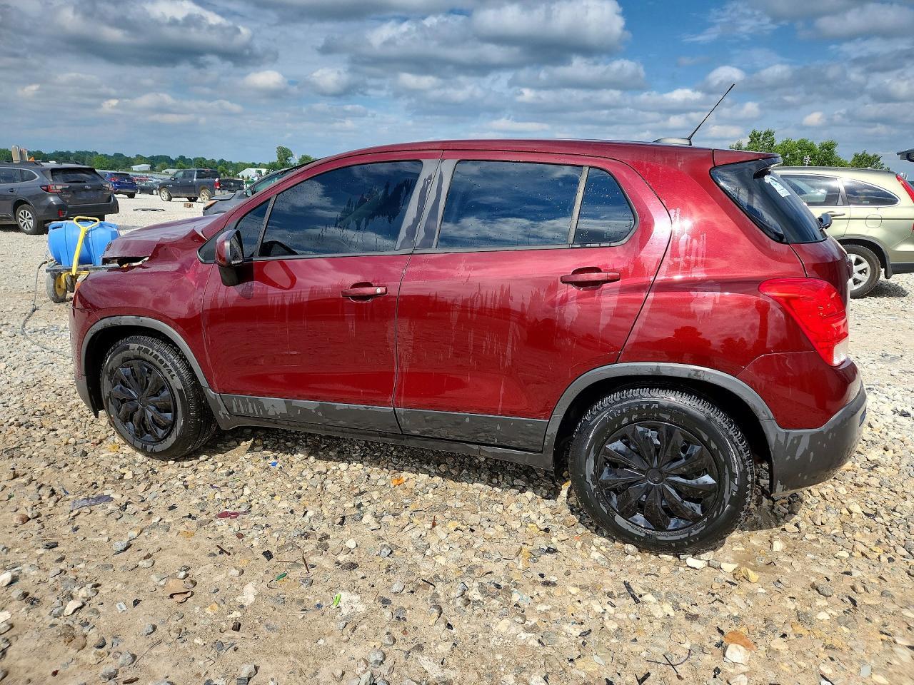 2016 Chevrolet Trax Ls - Фото 2
