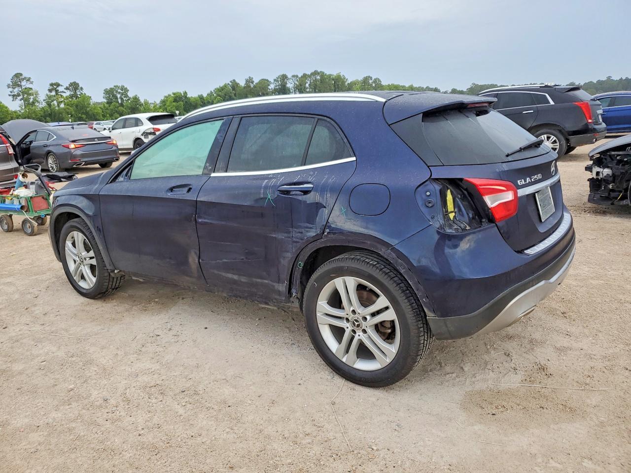 2018 Mercedes-Benz Gla 250 4Matic - Фото 2