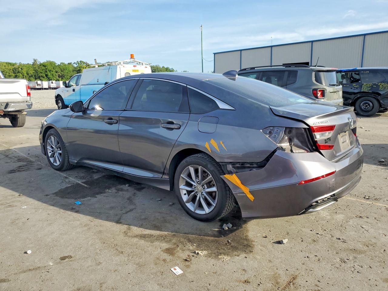 2021 Honda Accord Lx - Фото 2