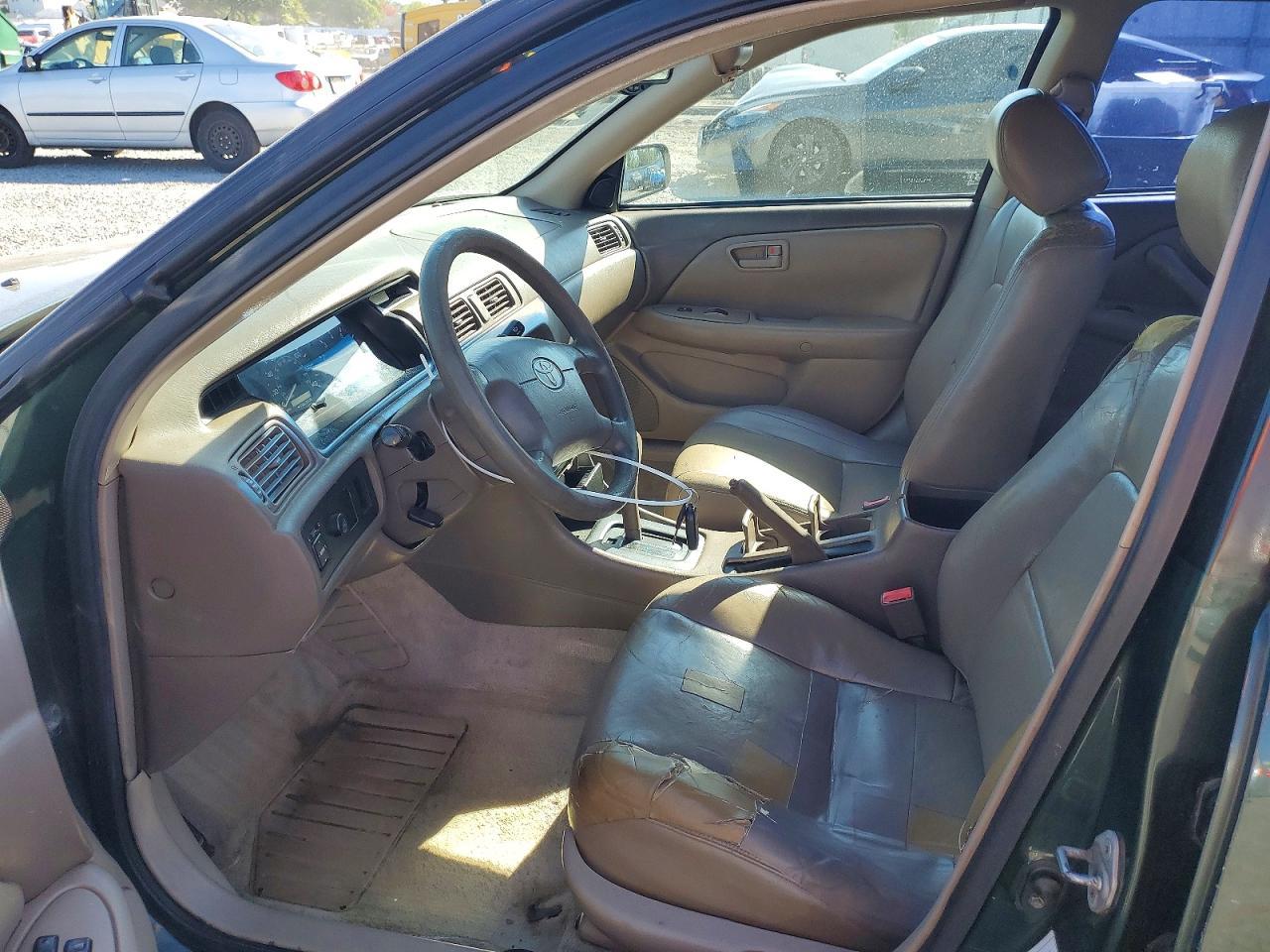 2001 Toyota Camry Le - Image 7
