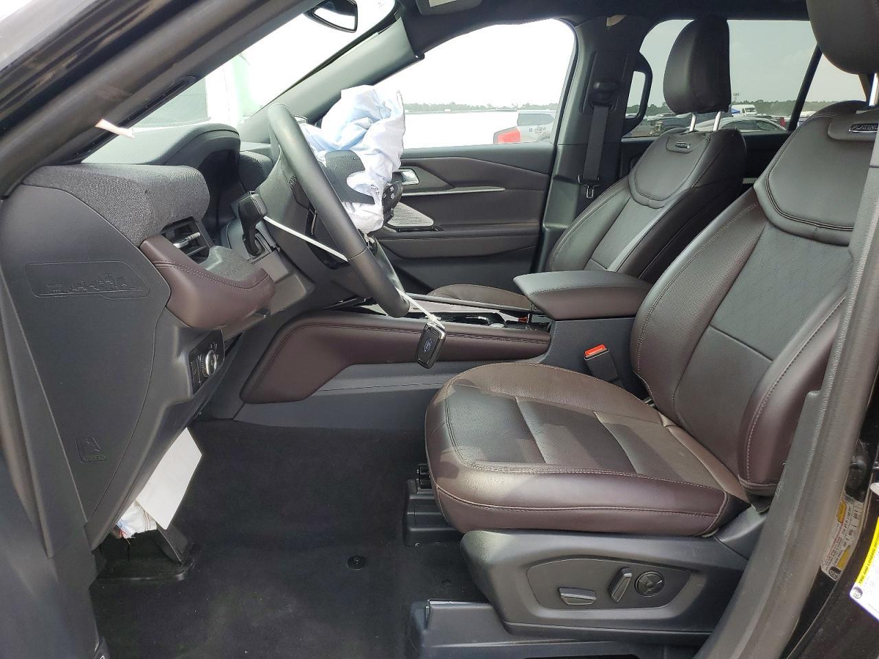 2025 Ford Explorer Platinum - Фото 7
