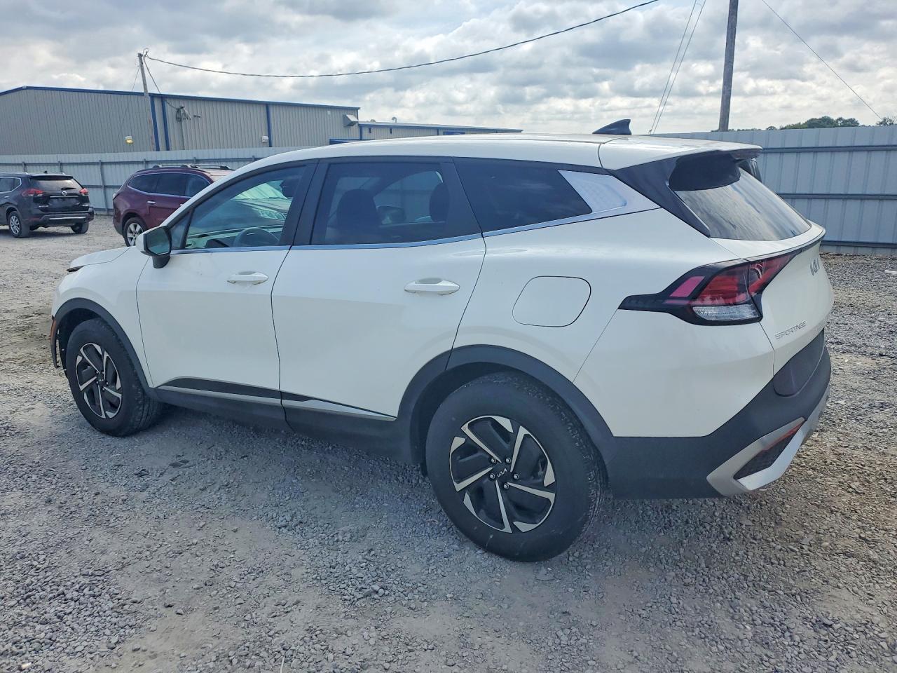 2025 Kia Sportage Lx - Фото 2