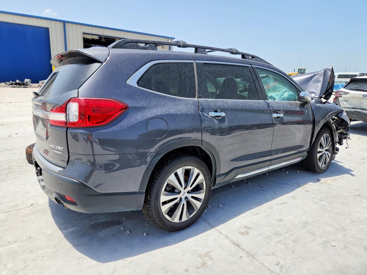 2019 Subaru Ascent Touring - Фото 3