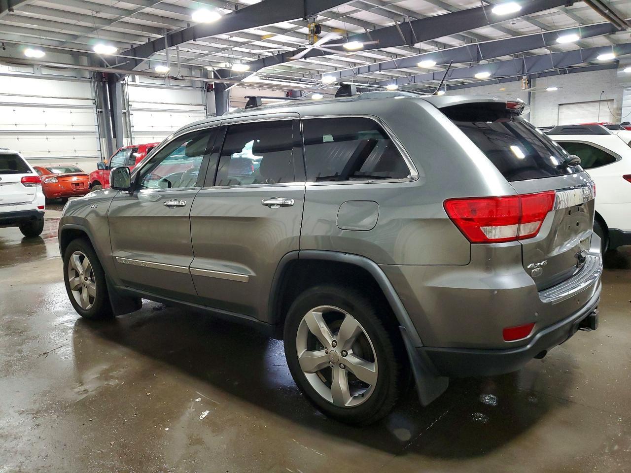 2012 Jeep Grand Cherokee Overland - Image 2