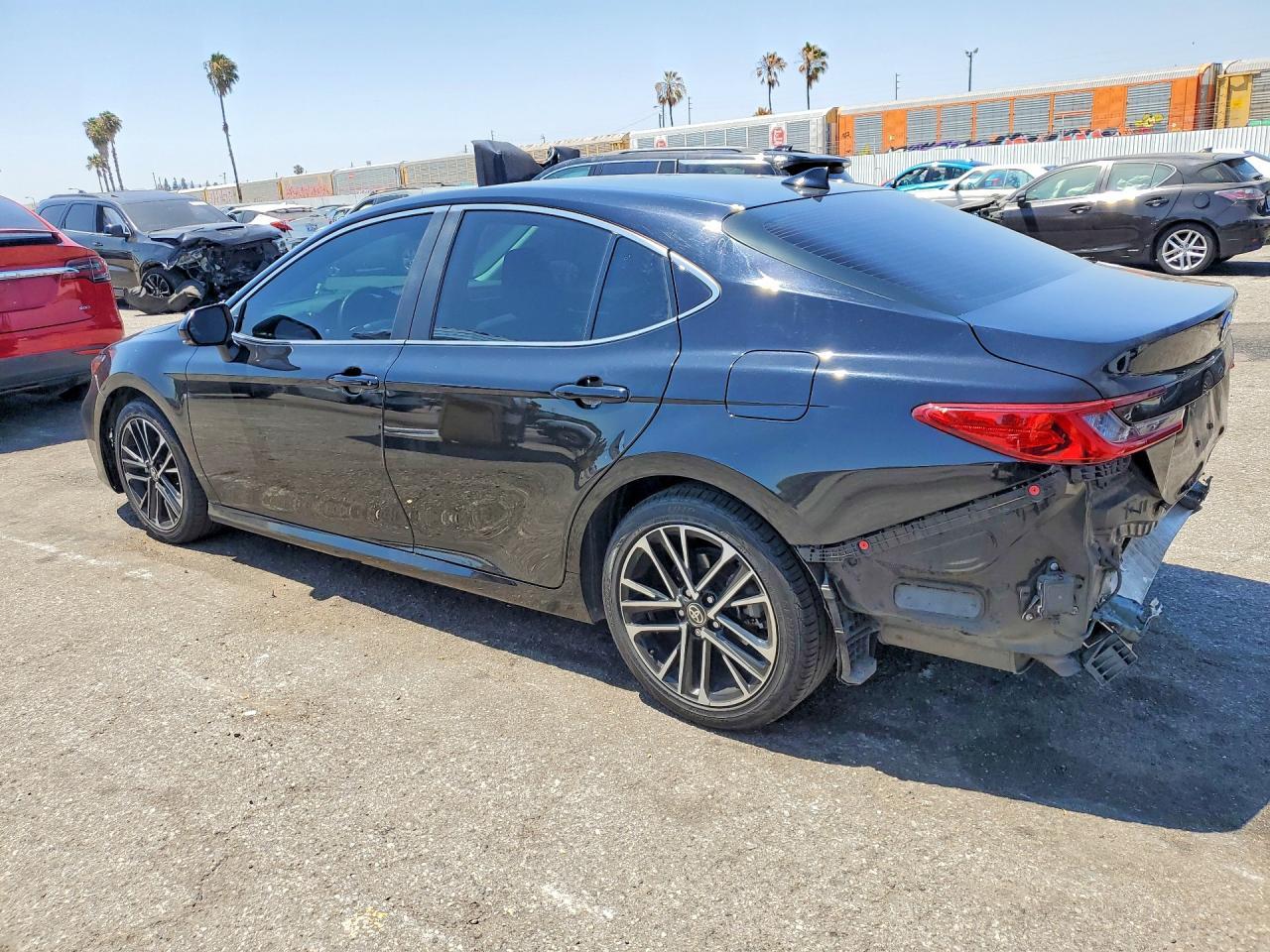 2025 Toyota Camry Xle - Image 2
