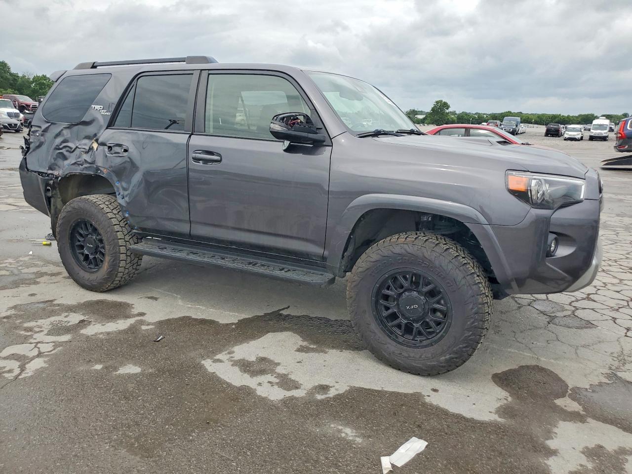 2021 Toyota 4Runner Trd Off-Road Premium - Image 4