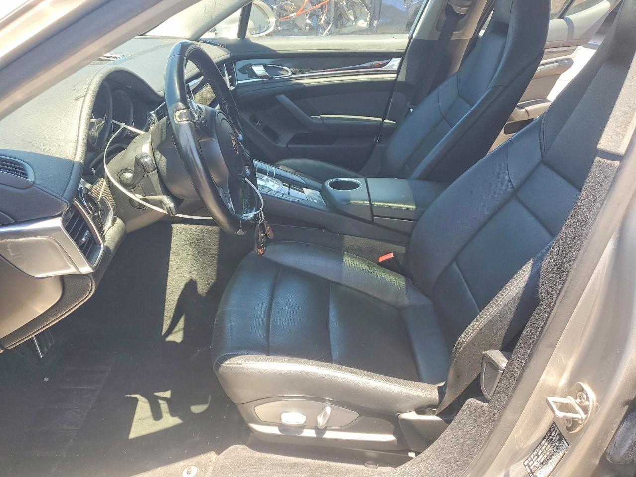 2010 Porsche Panamera S - Image 7