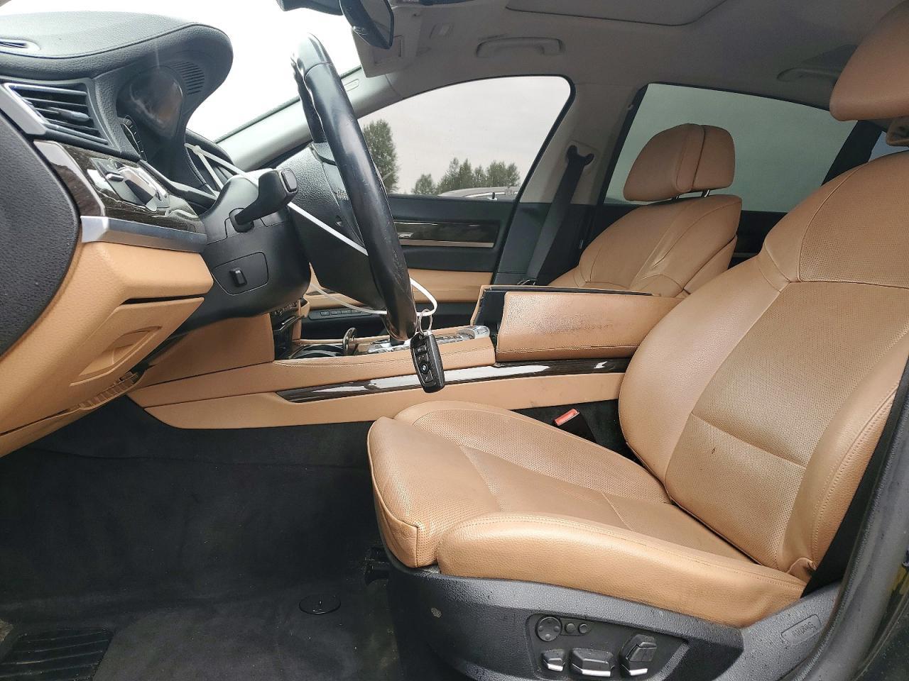 2012 BMW 740 Li - Фото 7