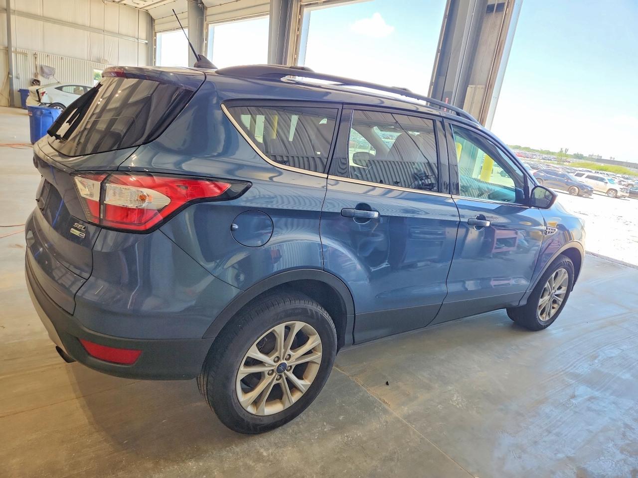 2018 Ford Escape Sel - Фото 3