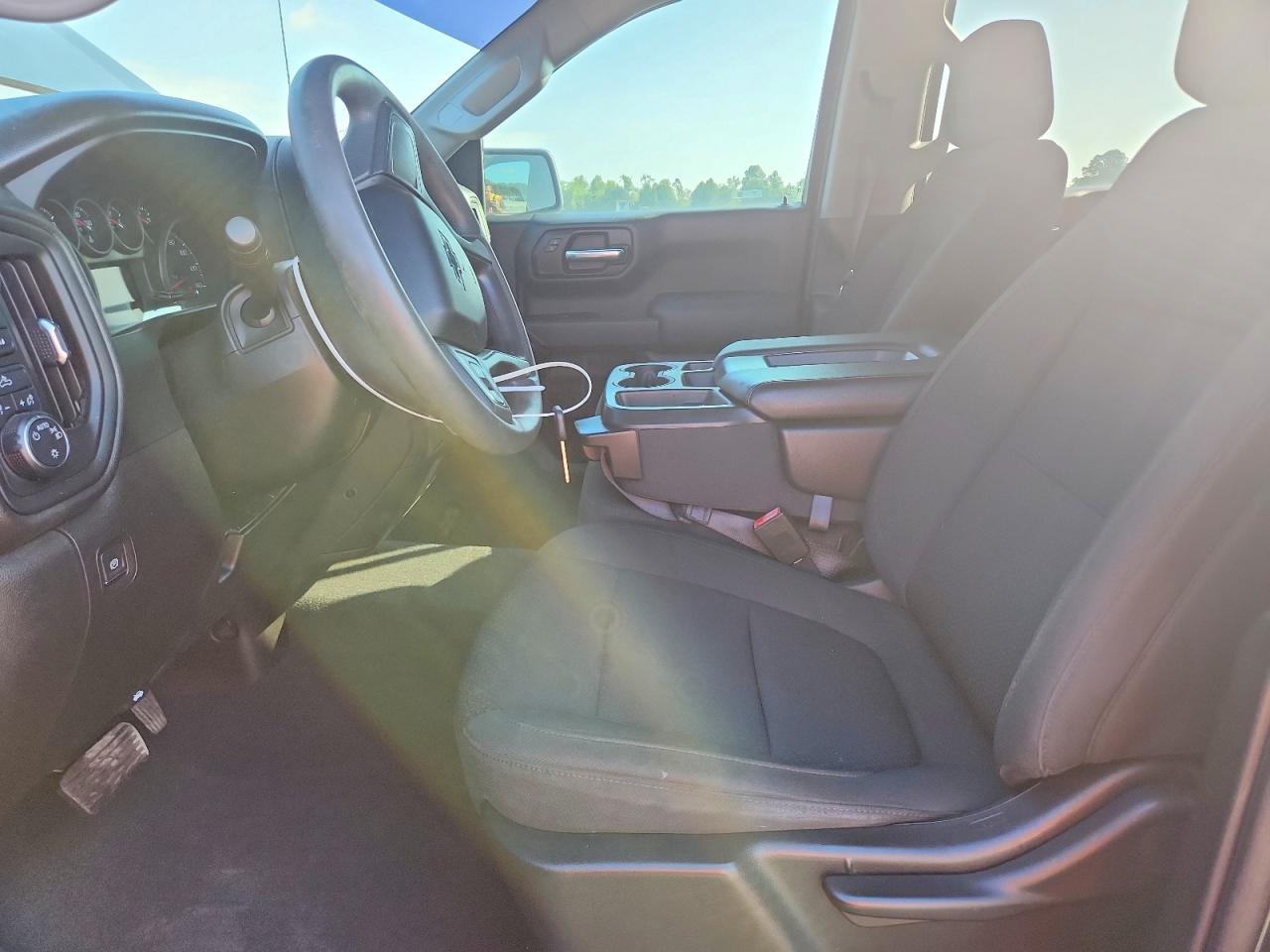 2021 Chevrolet Silverado K1500 Trail Boss Custom - Фото 7