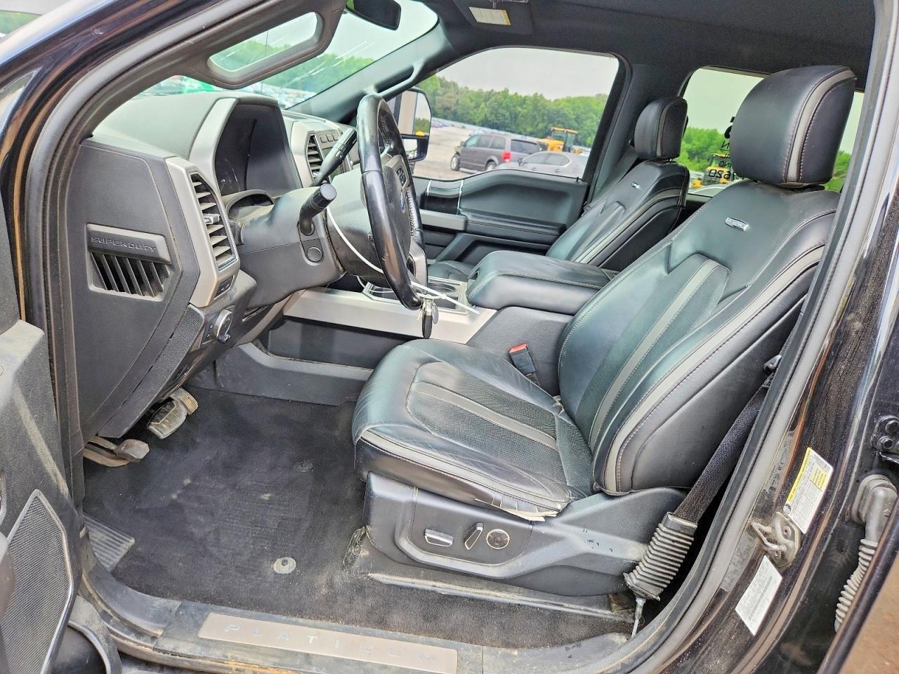 2019 Ford F350 Super Duty - Image 7