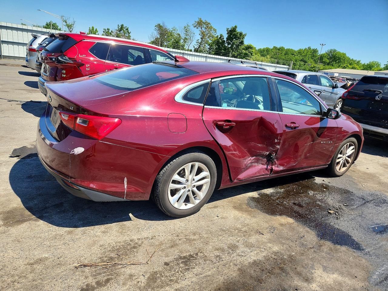 2016 Chevrolet Malibu - Фото 3