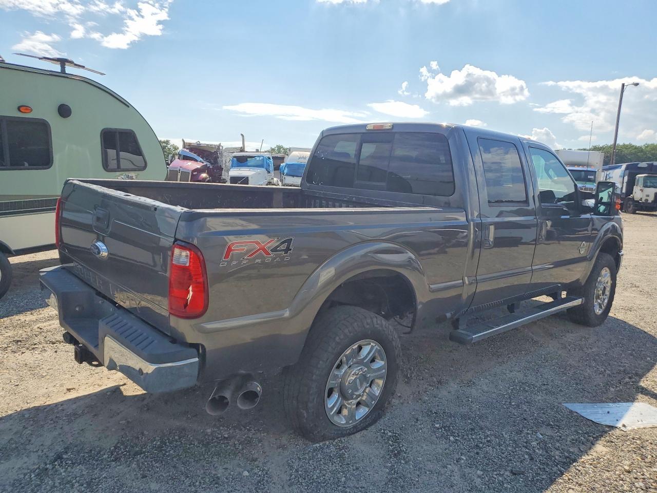 2016 Ford F350 Super Duty - Фото 3